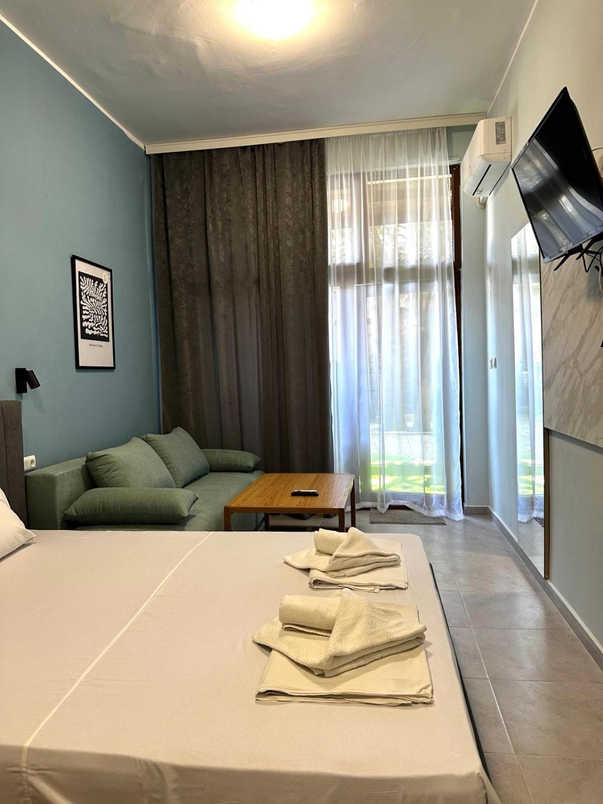 Mm Complex Aparthotel Primorsko Buitenkant foto
