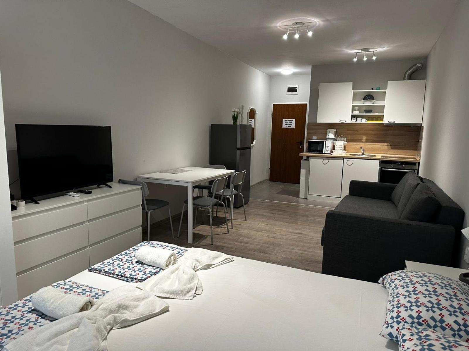 Mm Complex Aparthotel Primorsko Buitenkant foto